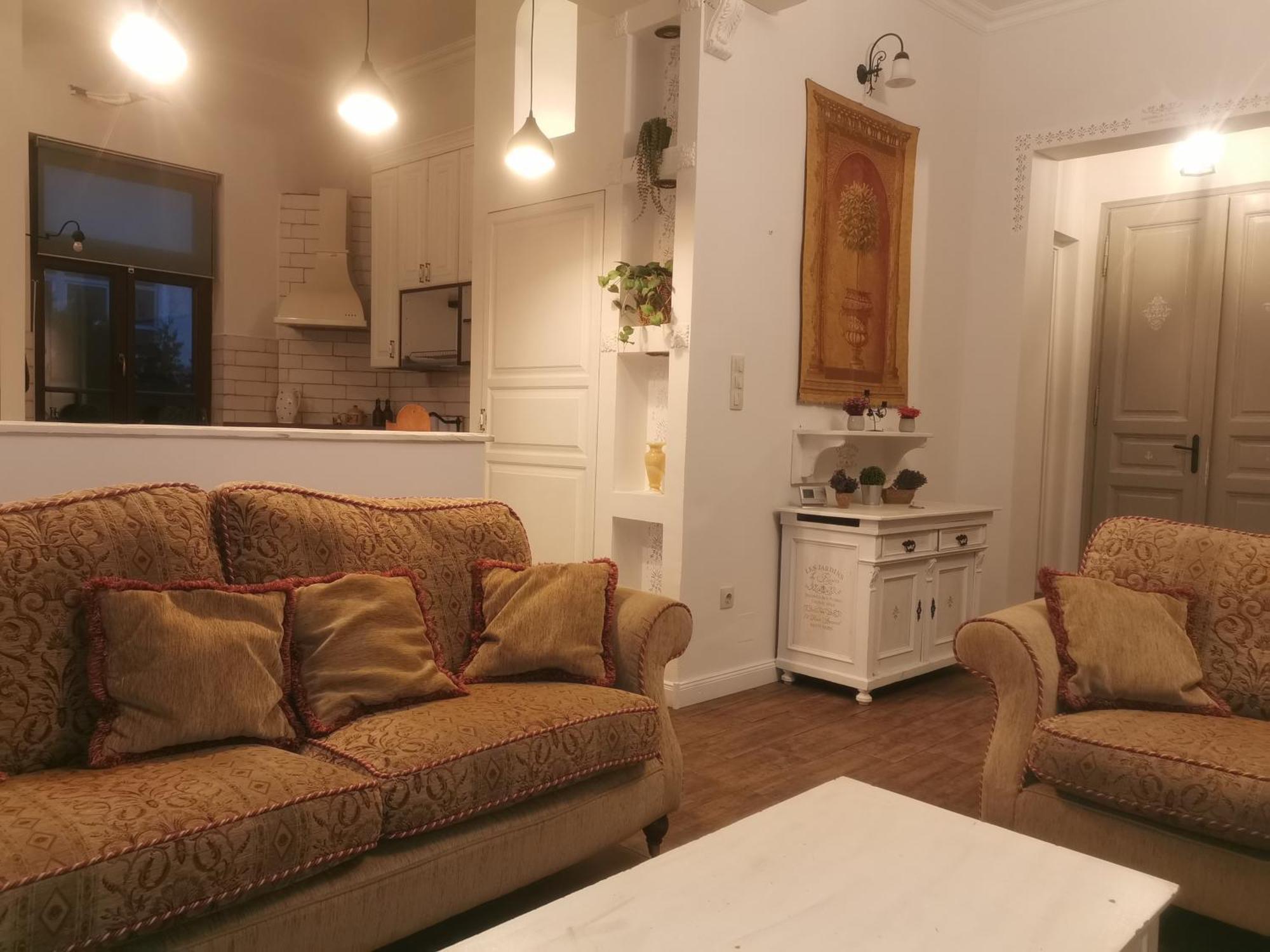 Appartamento Kuria With Private Jacuzzi And Pool Budapest