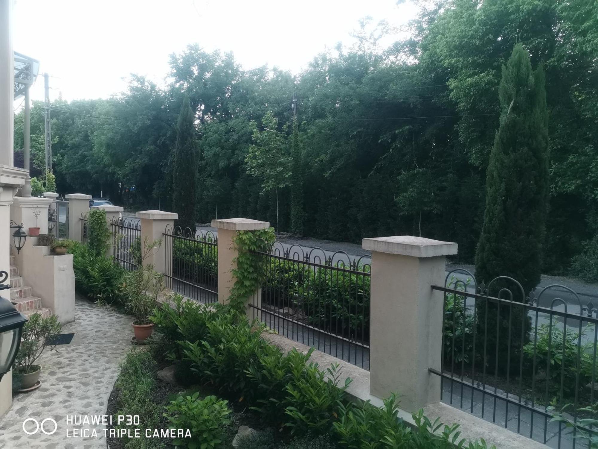 Kuria With Private Jacuzzi And Pool * Budapest