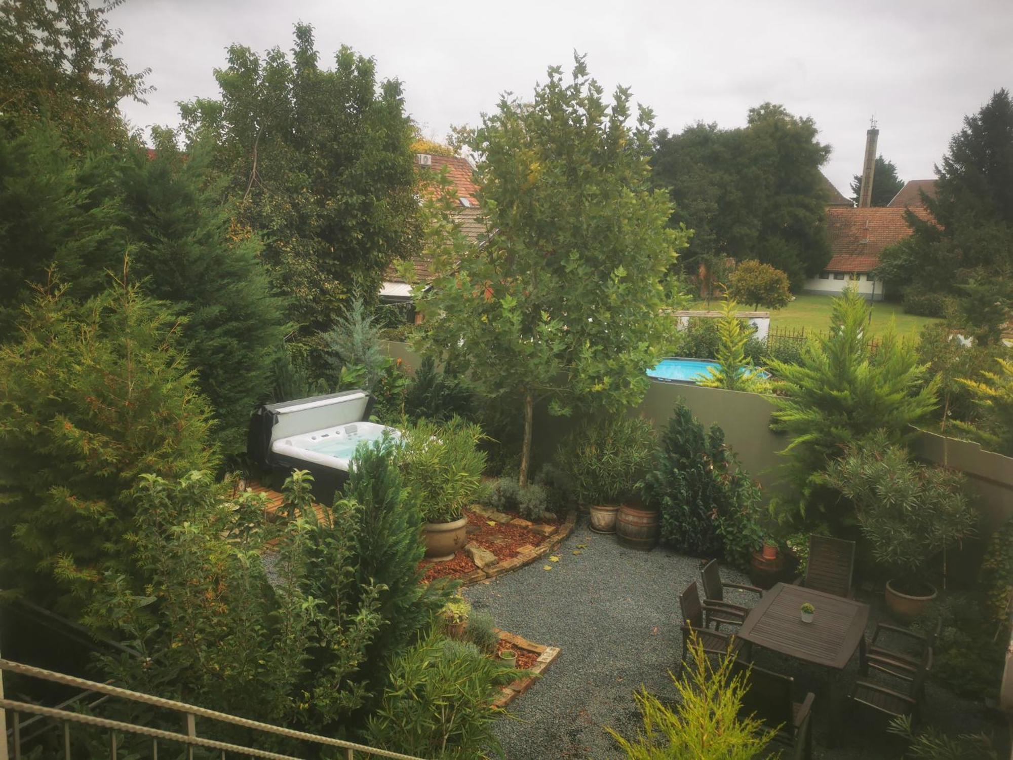 Appartement Kuria With Private Jacuzzi And Pool