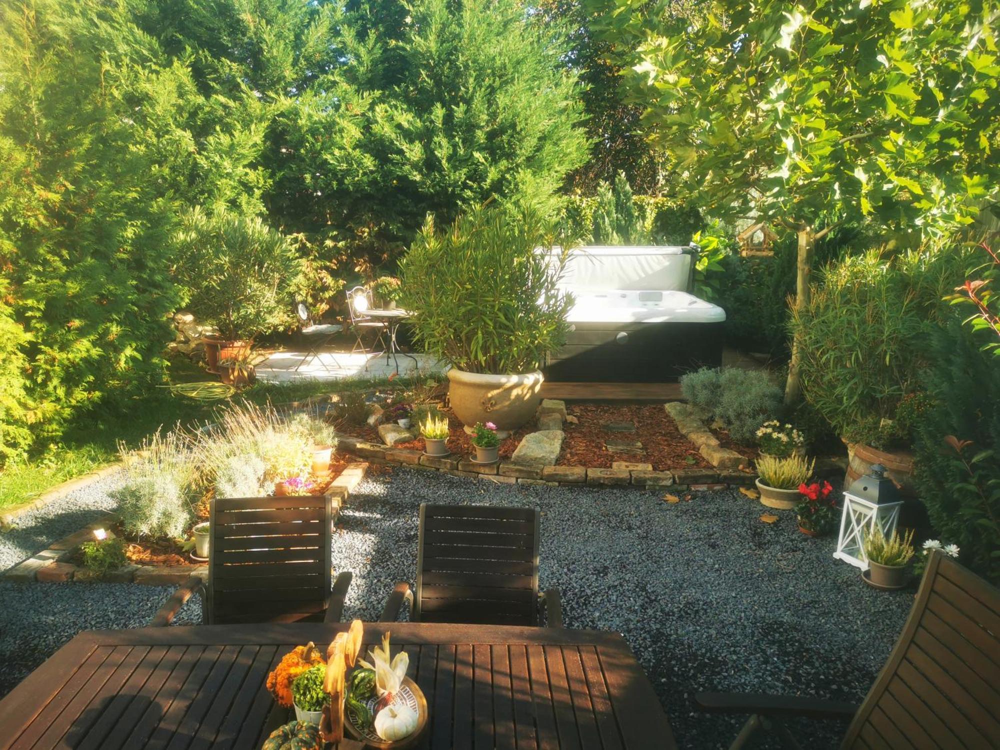 Kuria With Private Jacuzzi And Pool Boedapest